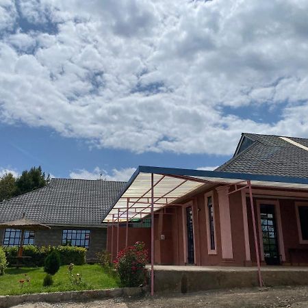 Отель Acacia Gardens Gilgil Экстерьер фото