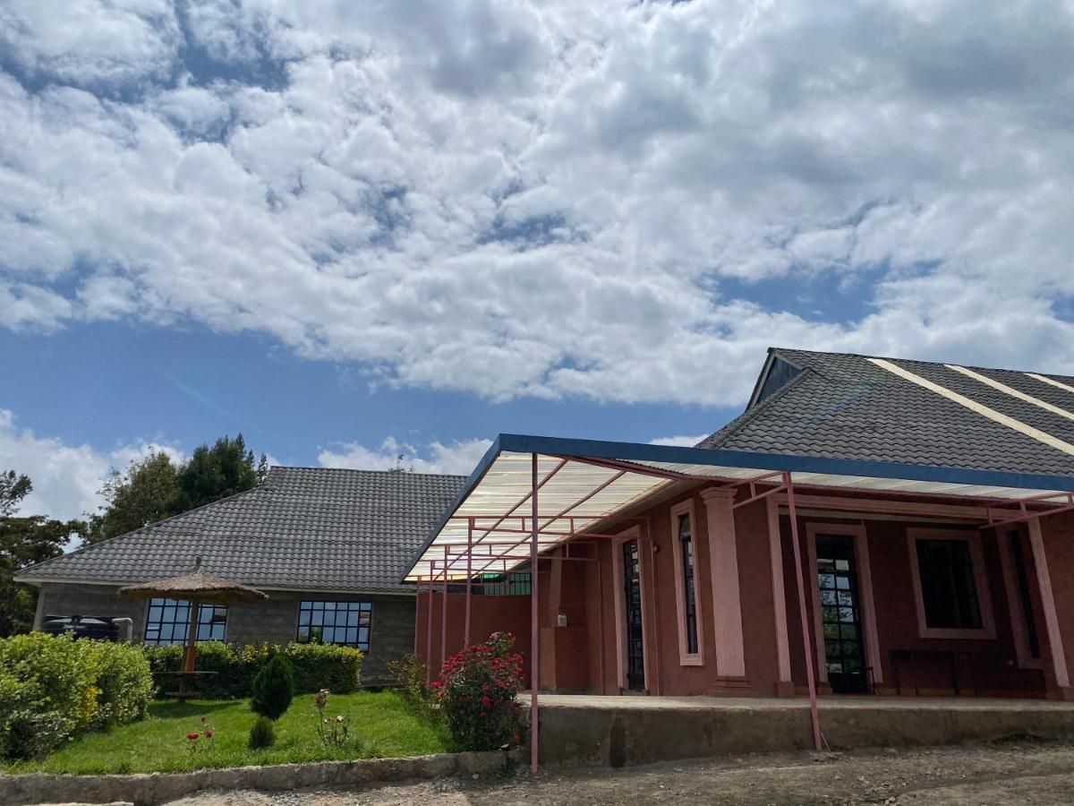 Отель Acacia Gardens Gilgil Экстерьер фото